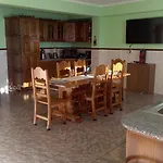 Гостевой дом Casa Rosalia Каштру-Дайри