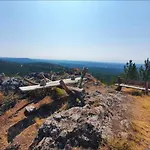 Гостевой дом Casa Rosalia Каштру-Дайри