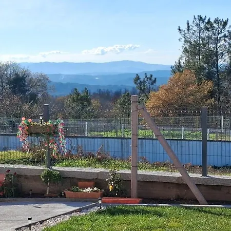 Guest house Casa Rosalia *